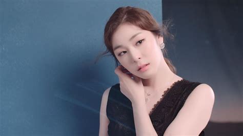 이 영상은 지난 4월 박. 김연아 - 웃짤닷컴