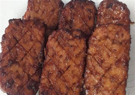 10 potong tahu putih 10 potong tempe garam gula merah secukupnya sesuai selera air kelapa daun salam. Resep Tempe bacem oleh Dita Khoerunnisa - Cookpad