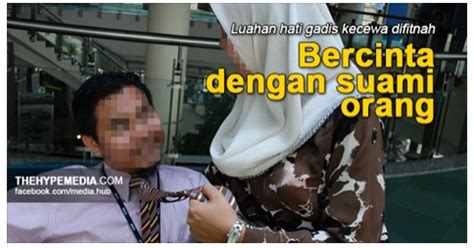 Sementara itu suami pun dapat memegangi tubuh bagian belakang istri. "MENGGEDIK DI OFIS , BERMANJA DI WHATSAPP, BERGELI DI ...