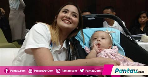 Di sebuah komplek perumahan yang tidak begtu elit di jakarta timur tinggal seorang anak bernama bayu. Kisah Gigih Joanna Alexandra Rawat Anak yang Idap Penyakit Langka