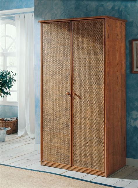 Aménagez efficacement les tiroirs de votre armoire. Armoire deux portes tissées en rotin | Armoire deux portes ...