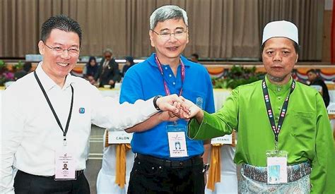Nga kor ming on wn network delivers the latest videos and editable pages for news & events, including entertainment, music, sports, science and more nga kor ming received a bachelor of laws from universiti malaya. Teluk Intan voters seek potential in town's history | The Star