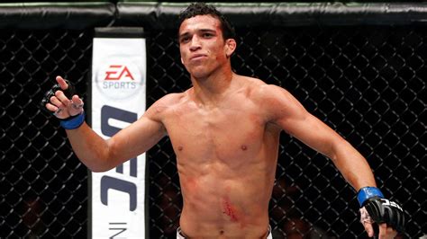 Charles oliveira was 9 when a doctor told his parents he may never walk again. after battling abnormal heart murmurs and rheumatoid arthritis for years, do bronx became a talented. Tony Ferguson advierte a Charles Oliveira que si no da el peso no van a pelear en UFC 256 ...