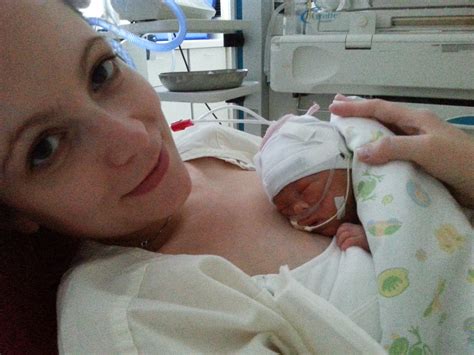 Малыш baby born с мимом пришли к бассейну. Top Ten Things NOT To Say To A Preemie Parent - Maternity ...