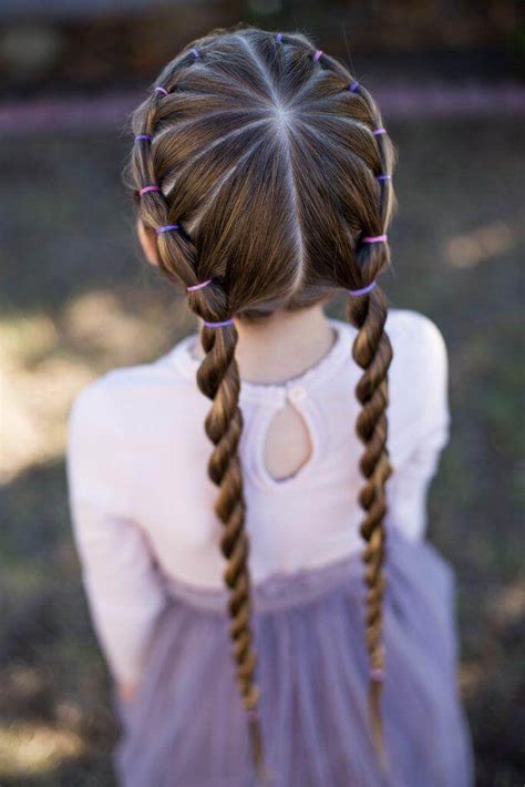 You will need good coordination and organization of hair hair extensions can be easily disguised with your natural hair, so just tie or clip these hair extensions to create a unique ponytail! Hairstyles 3 Year Olds - 14+ | Trendiem | Hairstyles | Haircuts