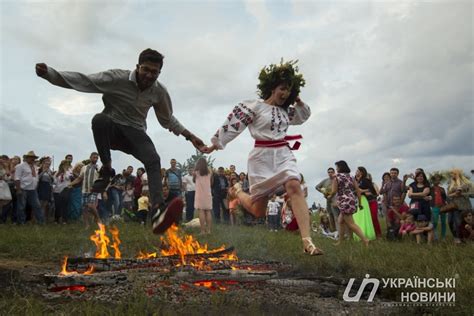 Стародавнє свято івана купала (купайла) в 2020 році відзначається в ніч з 6 на 7 липня. Івана Купала 2017: повір'я і традиції свята | Українські ...