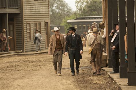 A cocky conscript 2 min. WESTWORLD 1x02 "Chestnut" Photos