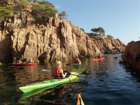 Boasting free private parking, the apartment is in an area where guests can engage in activities such as hiking and cycling. Sant Feliu