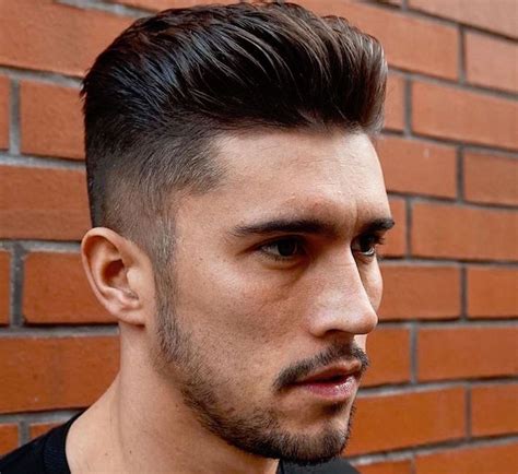 Encore une fois la coupe carré court décoiffé pour un look quelle coupe pour cheveux bouclés? coiffure homme en arriere - Coupe pour homme