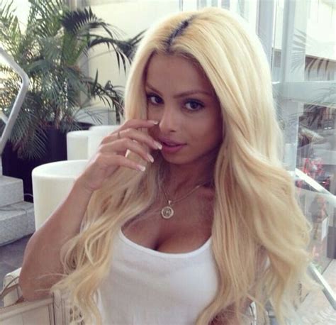 Never have a bad hair day again! Bleach blonde Latina beauty | Bleach blonde hair, Hair ...