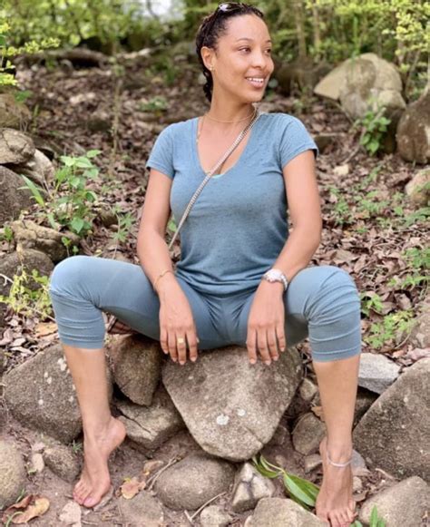 By admin september 22, 2018, 9:34 am. Ghanaian actress Nicki Samonas flashes huge camel toe ...