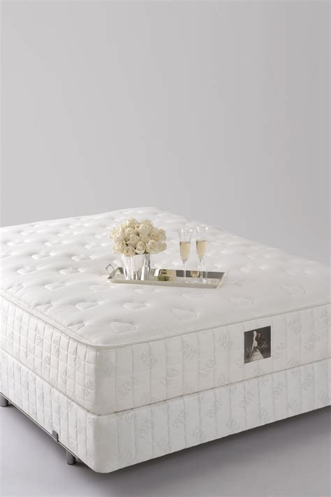 Shop our wide range of serta beds to find your perfect match! Bedroom: Beautiful Vera Wang Mattress With Entrancing ...