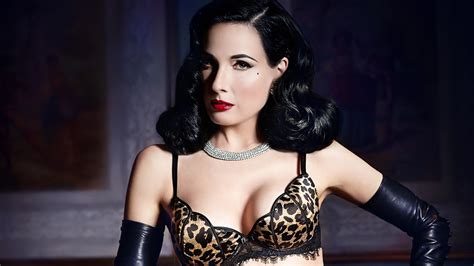 We're closing out the series with an interview with burlesque superstar dita von teese. Burlesque star Dita Von Teese shares her 3 lingerie tips ...