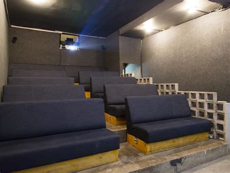Objektif bekerja di bioskop : 6 Bioskop Mini yang Berlokasi di Jakarta, Tempat Nonton Alternatif Bagi Pecinta Film - SinduLin