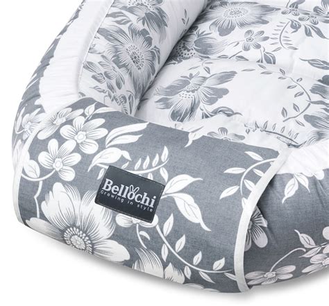 Matratze und decke, so gut wie neu wenig gebraucht. 5 tlg. Baby Nestchen Baby Nest Kuschelnest Set Kissen ...