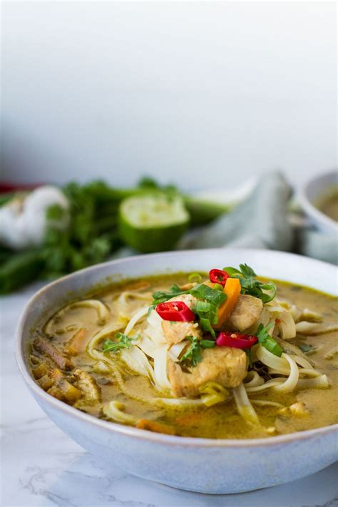 Here, tender chicken and lightly scrambled eggs are cooked with chilli, fish sauce and lots of garlic. Skinny Thai Chicken Noodle Soup to Revitalize | Recipe ...