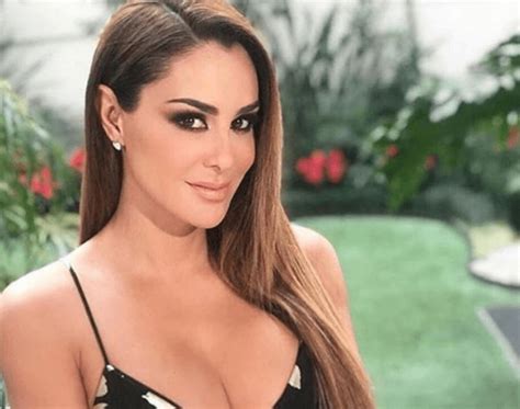 Ninel conde es una actriz y cantante mexicana. Ninel Conde - Ninel Conde Actress Of Rebelde Marries ...