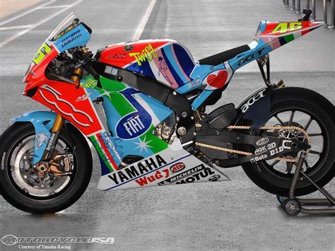 Was geweldig om mee te maken. Yamaha YZR-M1 Assen 2007 | Motorcycles for my baby ...