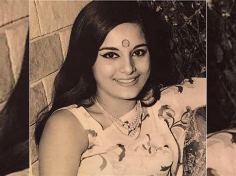 Make social videos in an instant: Sonakshi Sinha shares a beautiful throwback picture of mom ...