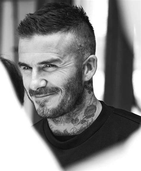 Fotos « david beckham « david mit ziemlich kurzen haaren 2008 … albert l. David Beckham on Instagram: "🖤 ️😍🔥David in #China today ...