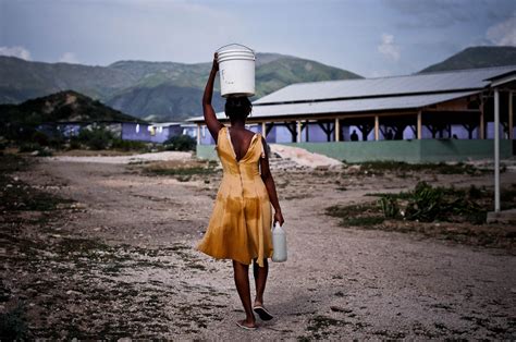 In haiti, people take the time to sit and chat and are not so concerned about keeping a tight well hi used to have this amazing man, jean paul bigirindavyi working for them. Working in Haiti: One Woman's Inspiring Story -- BORGEN