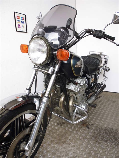 Bobbers z650 moto voiture motard. NO RESERVE,Rare 1981 Honda CB750 Custom Exclusive CB 750 C ...