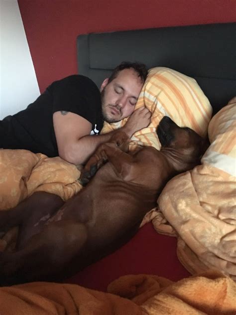 Pocher wuchs mit ihrem zwei jahre älteren bruder in österreich auf. Nanyanika Azana Zuri (Orange) - Nanyanika