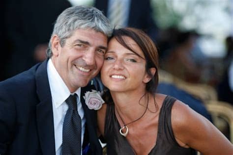 Ne ha dato notizia nella notte la moglie federica cappelletti, sul suo profilo instagram. Super Pablito resiste al fascino del golf - San Voyage