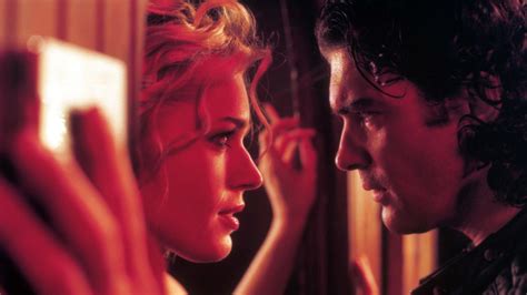 Brian de palma blends the emotional netherworld of film noir with a stylish portrayal of life among the wealthy and powerful in paris in this glossy thriller. Female strength and solidarity in "Femme Fatale (2002 ...
