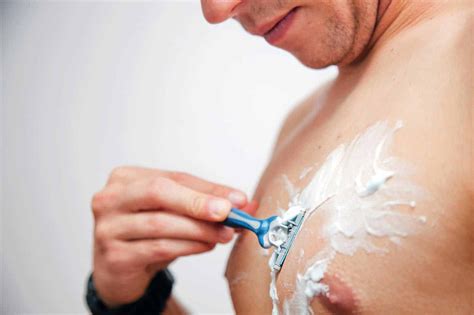 Shaving your armpit hair can give you a huge body confidence boost. Should Guys Shave Their Armpits, Arm Hair, Chest Hair ...