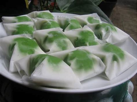 Looked around but didn't see anything about that. Cara Membuat Kue Bugis Tradisional dan Kreasi Kue Bugis Mudah, Lezat
