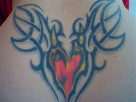 Bulldog, animals, cars, signs of zodiac, flowers and much more! Suchergebnisse für 'Herz'-Tattoos | Tattoo-Bewertung.de | Lass Deine Tattoos bewerten!