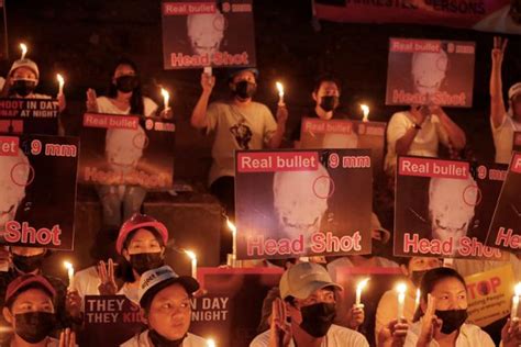 미얀마 경찰, 시위대에 또 실탄 발포…최소 3명 중상. 미얀마 反쿠데타 시위대 2명 숨지자... 세계 각국 잇따라 비난
