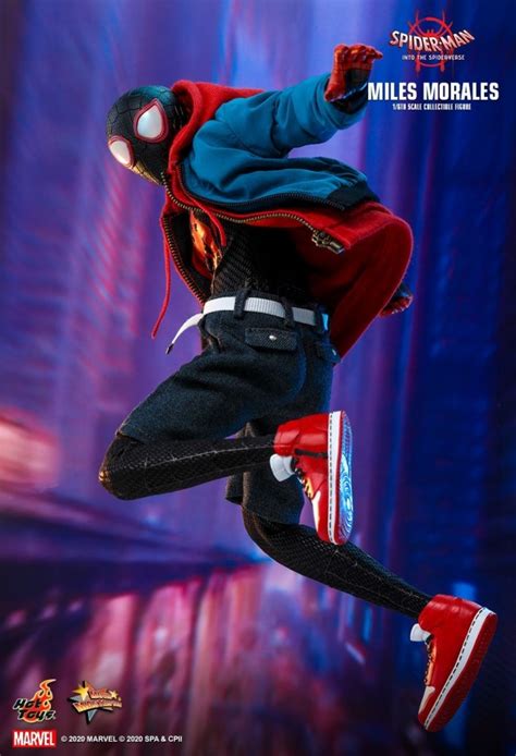 Download english subtitles of movies and new tv shows. Miles Morales animierten Spielfilm "Spider-Man: Into the ...