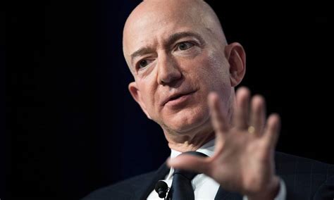 Jeff bezos vai para o espaço jeff bezos voará para o espaço no primeiro voo tripulado do new shepard, o foguete fabricado por sua empresa espacial,. Compre na Amazon para financiar a colonização do espaço, diz Jeff Bezos - Jornal O Globo