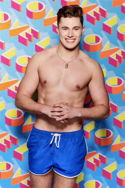 Do you like this video? Love Island's Curtis is actually related to Strictly star ...