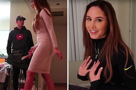 Men are pretty easy to seduce. Pizza delivery man seduced by sexy babe in funny prank ...