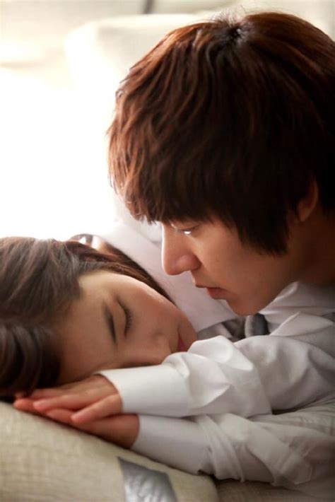 Lee min young is a south korean actress. Lee Min Ho's agency now confirms that he and Park Min ...