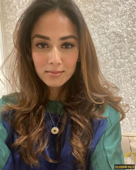 Mira rajput is an individual that is kind of odd in this manner since she seems to like the camera and the attention but she doesn't share as much of herself with the public as you might think. Mira Rajput Wiki, Age, Biography, Marriage and Pics 2021 ...