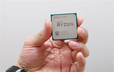 Which ryzen cpu is worth for gaming ? Ryzen 5 2400G và Ryzen 3 2200G chính thức ra mắt tại Việt Nam