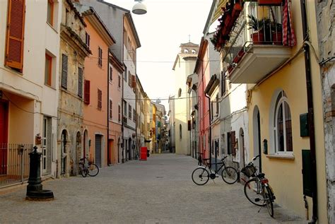 Ast territoriale san benedetto del tronto. Un weekend a San Benedetto del Tronto: cosa vedere e cosa mangiare - #destinazionemarche blog