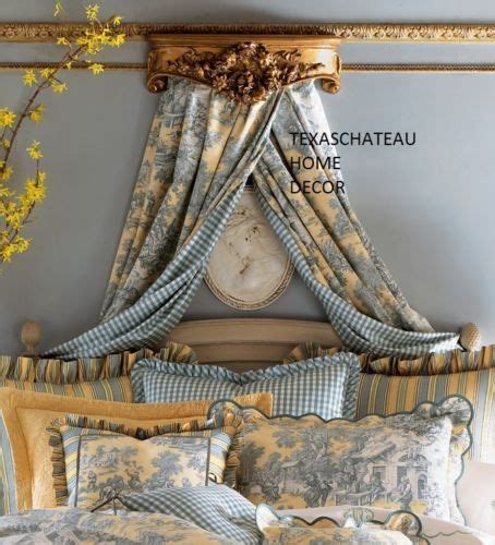 Designed with a clean silhouette, this it's made from iron, and showcases four slim turned posters, paired with turned metal spindles for a delicate french country look with a modern twist. ORNATE-ANTIQUE-GOLD-BED-CROWN-FRENCH-REGENCY-BAROQUE ...