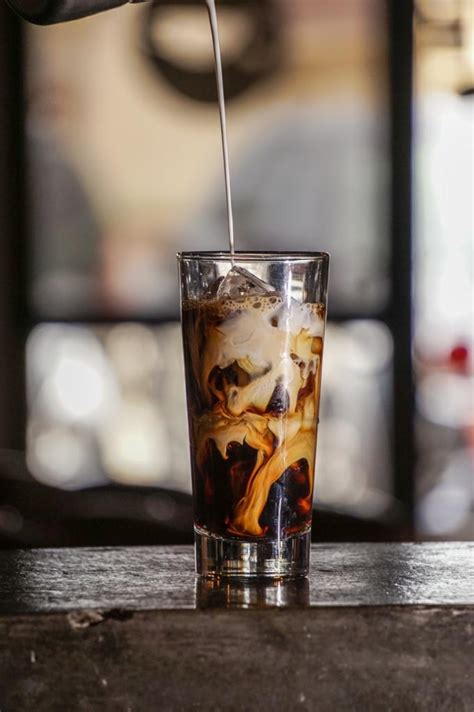 A coarse grind is good for a slow extraction, and that's what cold brew needs since coffee intermingles with water for a long period of time, says ginny lui, cr's test engineer for coffee makers and grinders. Cold Brew Coffee: A smart investment, not just a trend ...