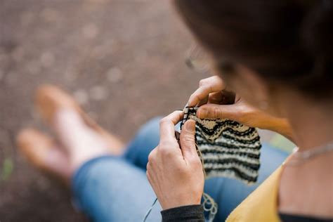 Видео w&t ~ wrap and turn your knitting. W&T in Knitting: How to Wrap & Turn to Knit Short Rows ...