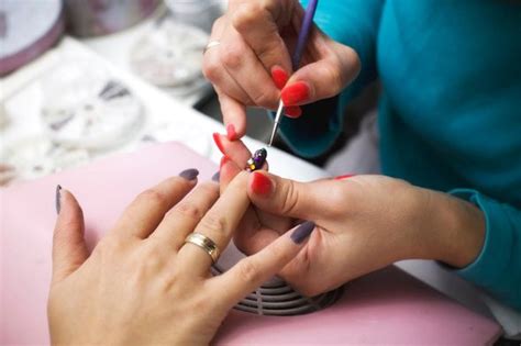 Don't forget to write a review about your visit at le's nails and tanning in concord square. Nail salons open: Are nail salons open now? | Celebwnew.com