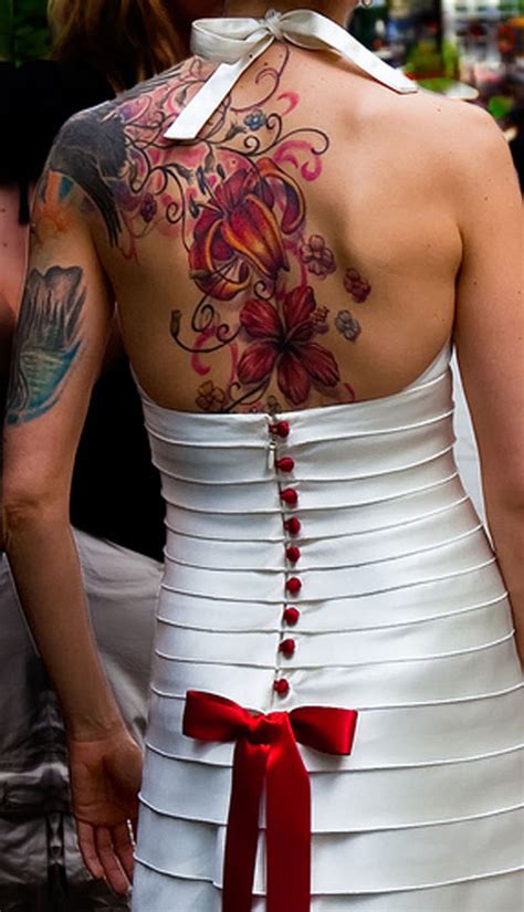 Maybe you would like to learn more about one of these? Top 5 Sexiest Shoulder Tattoo Designs For Women at Tattoo ...