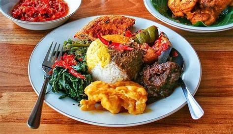 Ternyata kalori dalgona coffee tinggi juga ya. Keajaiban Sepiring Nasi Padang | KASKUS