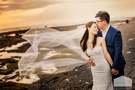 Shop for malaysia wedding gown, bridesmaid dress, photography, videography, accessories, makeup, door gift, bridal house, photobooth, live band we have the largest and most trusted vendor networks in malaysia; 10 Top Wedding Photographers In Malaysia - Vulcan Post