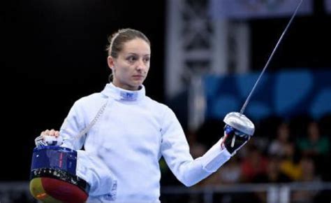 Ana maria branza si sotul,. Romanian fencer: I would like to return to Baku