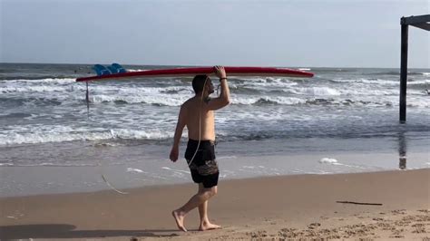 Known for its miles of beach, fresh seafood, and relaxed ambiance, surfside beach is an excellent choice for texas visitors. Surfing Surfside Beach Texas | 3.9' @ 6 sec. | 03-06-18 ...